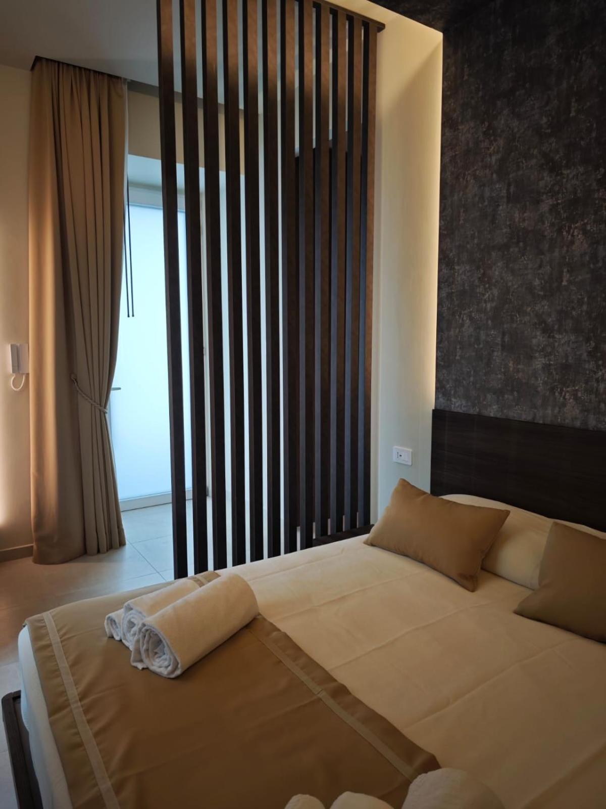 Shanti Rooms & Apartments Castello Bacoli Eksteriør billede